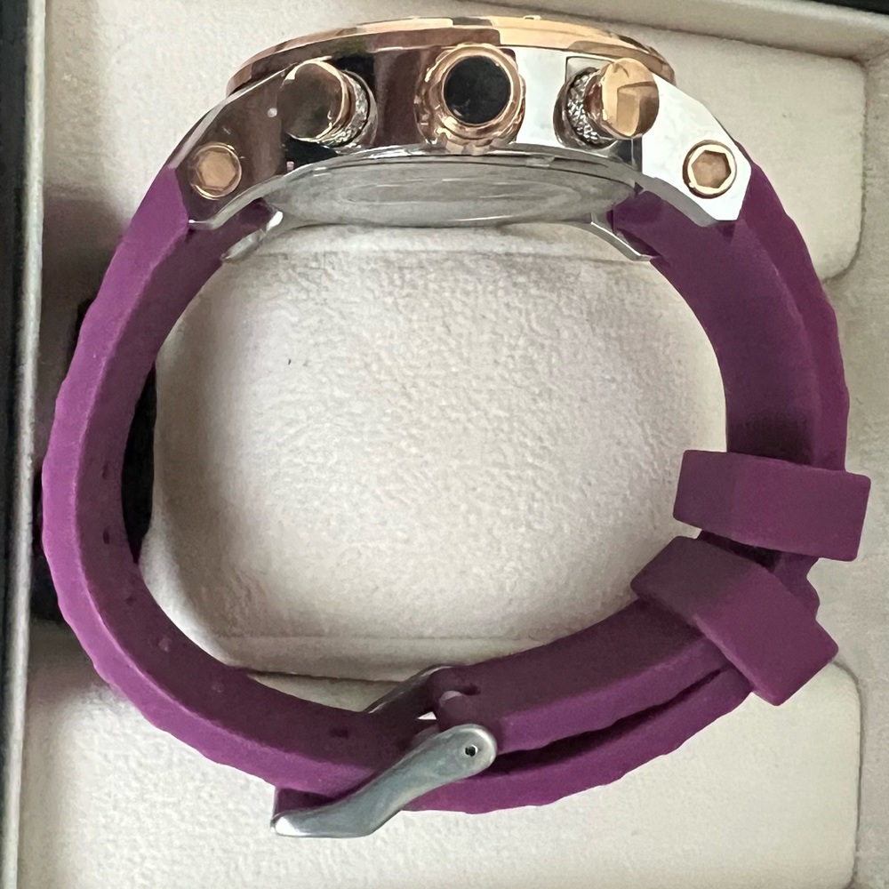 Amazing - Picture 5 of 9